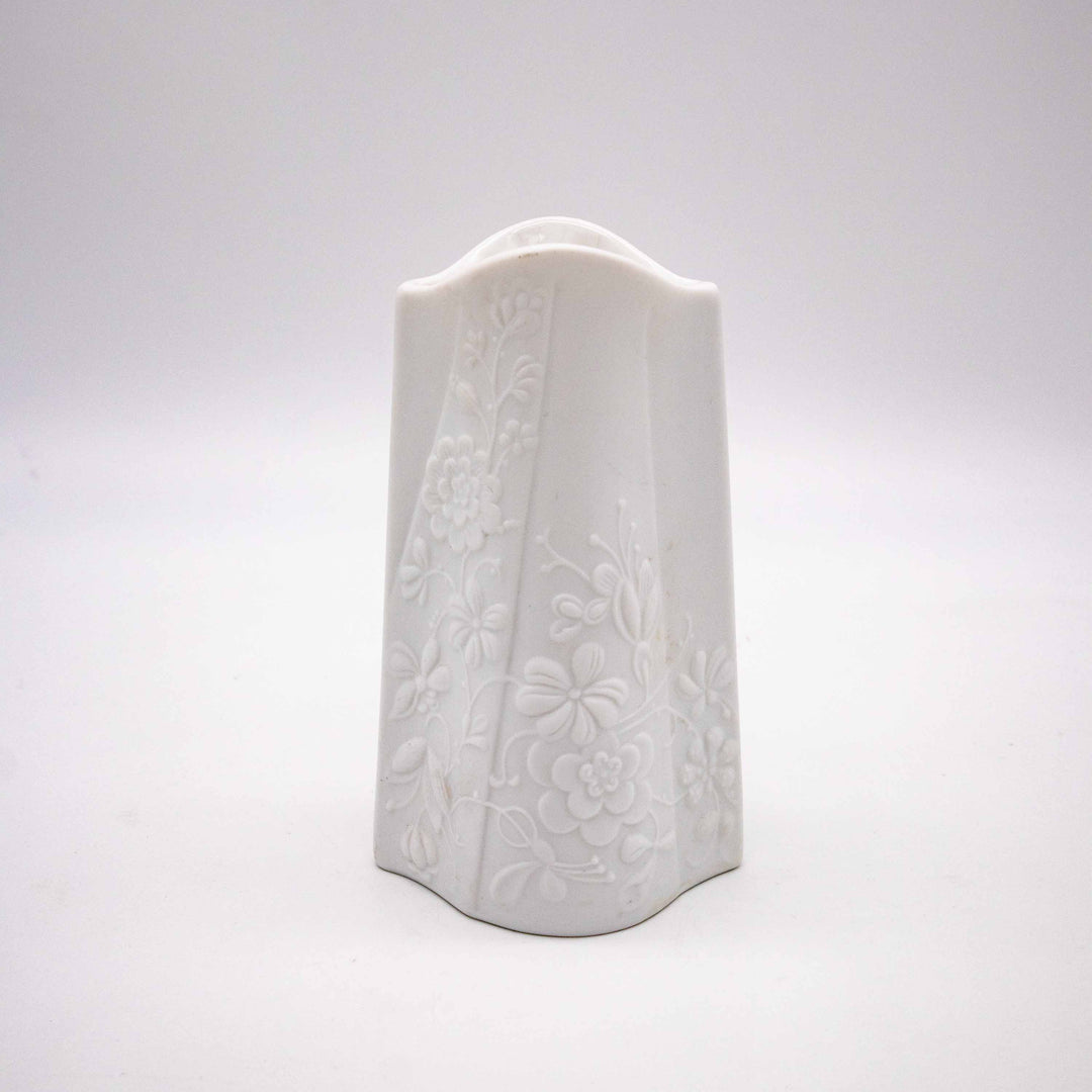 Biskuitporzellan Vase von Manfred Frey für AK Kaiser, Seitenansicht links