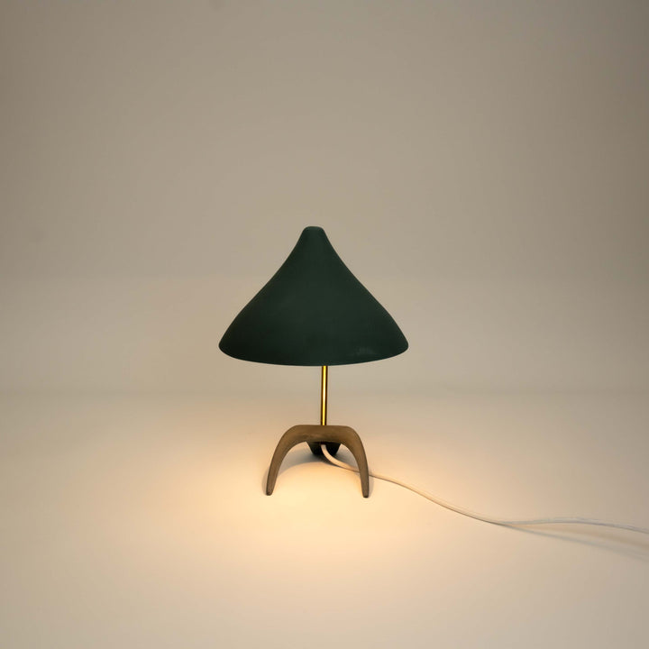 Krähenfuß Tischlampe von Karl-Heinz Kinsky, Vorderseite eingeschaltet