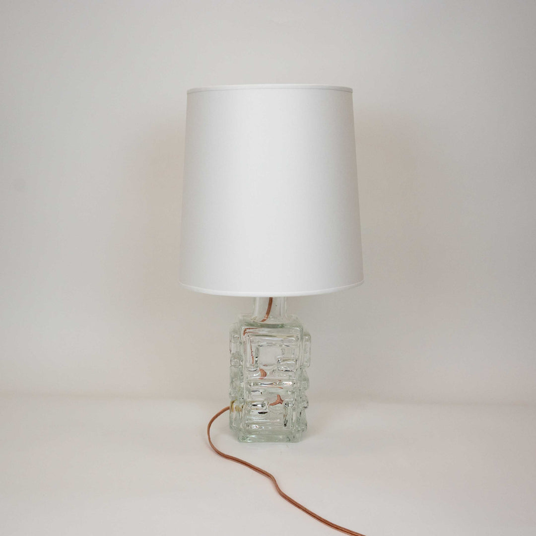 Tischlampe von Pukeberg Sweden, Seitenansicht links