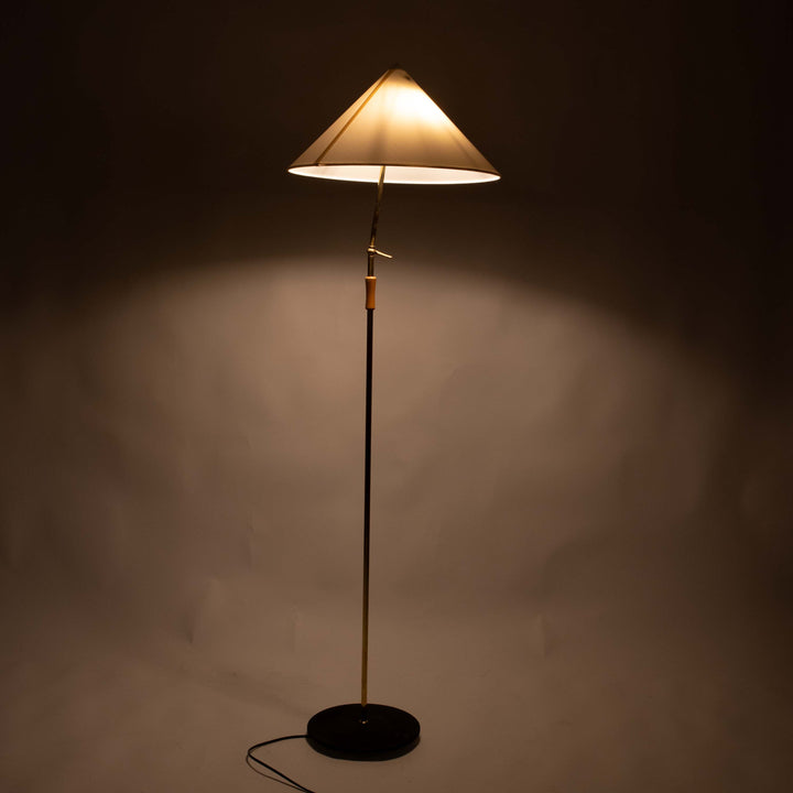 Elegante Mid Century Stehlampe