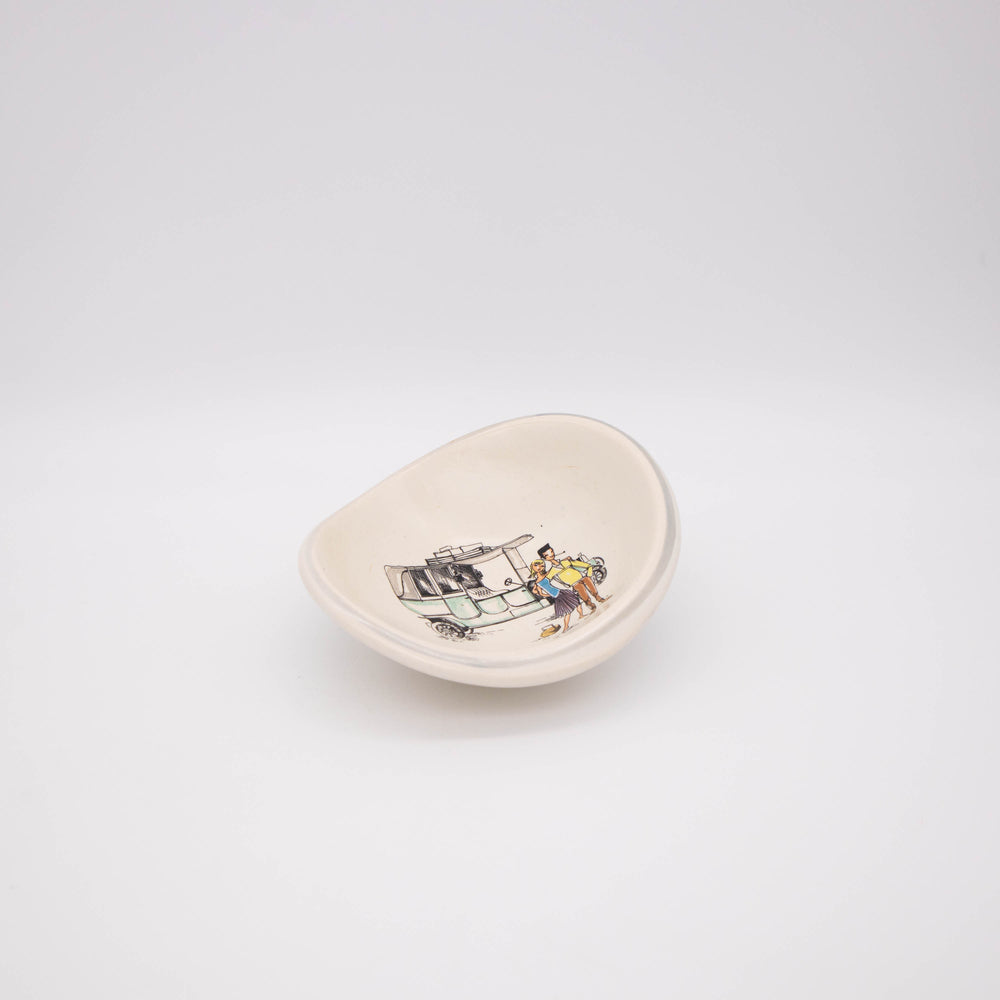 Keramikschälchen, Vorderseite, leicht von oben fotografiert