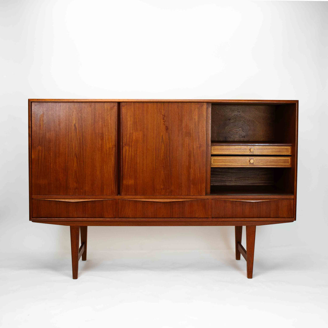 Dänisches Teak Highboard von E.W. Bach für Sejling Skabe, rechte Seite geöffnet