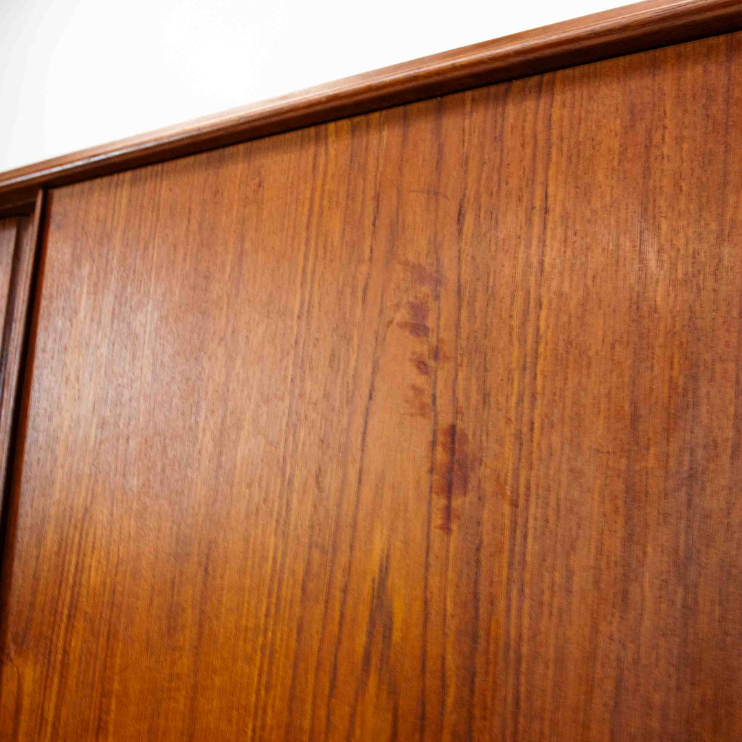 Dänisches Teak Highboard von E.W. Bach für Sejling Skabe, Fehlstelle