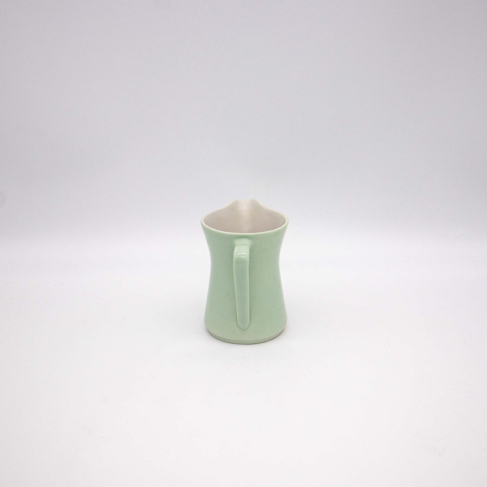 Lilien Porzellan Milchkanne, Rückseite