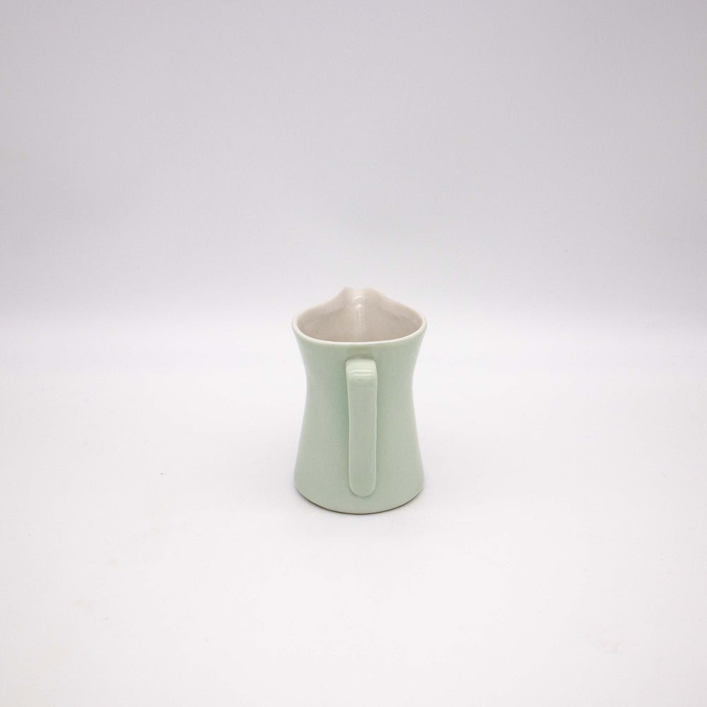 Lilien Porzellan Milchkanne, Rückseite