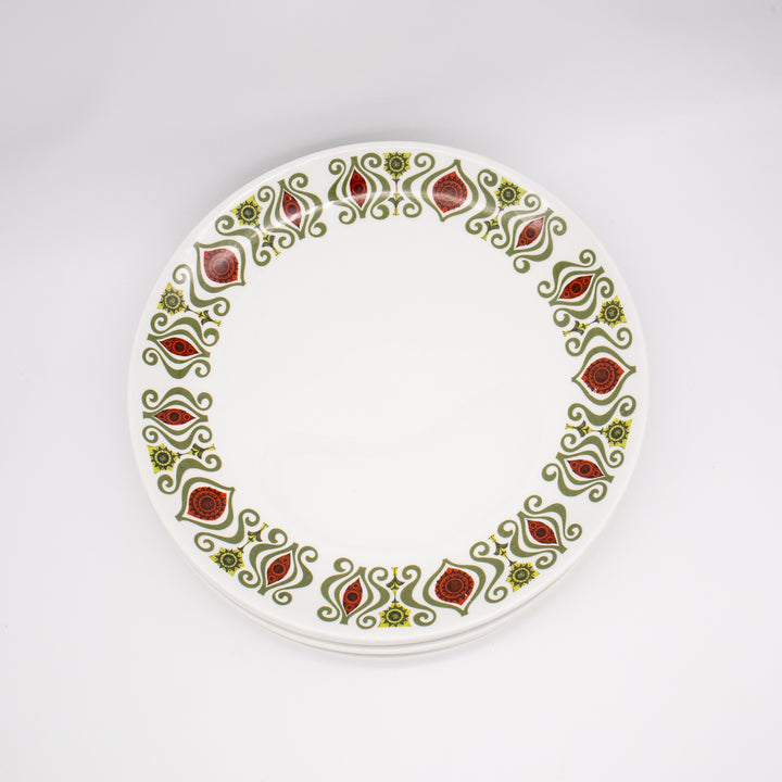 Teller-Set "Snowhite", von oben fotografiert