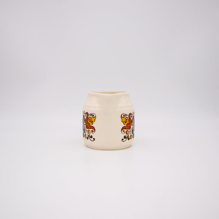 Milchkännchen von VEB Steingut Torgau, Vorderseite