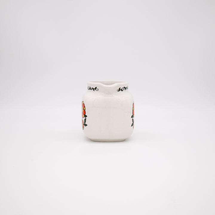 Milchkännchen von Taunton Vale, Vorderseite