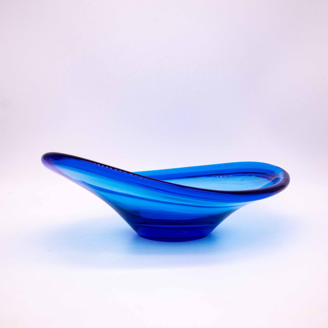 Vintage Dänische Blaue Schale "Selandia" von Per Lütken für Holmegaard, leicht schräg stehend