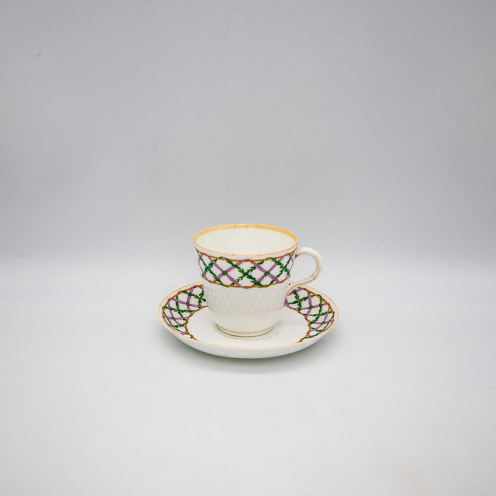 Minton Porzellan Tasse, Seitenansicht rechts