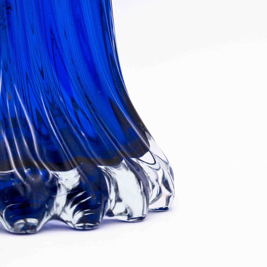 Blaue Stabvase