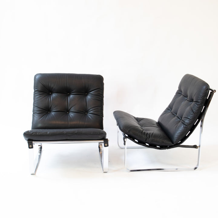 2 Stück "Spring" Lounge Chairs von Ingmar Relling für Westnofa, Vorderseite und Seitenansicht links