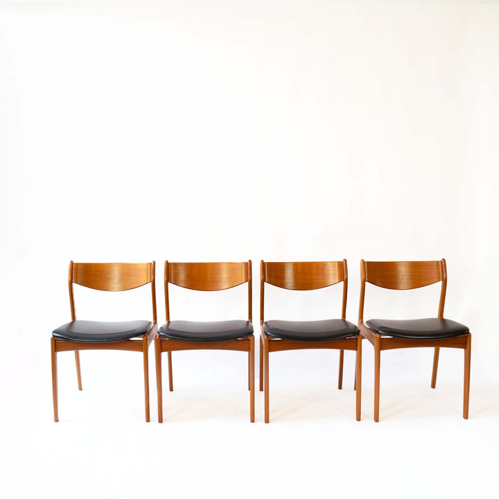 4 Stück Teak Sessel von P.E. Jørgensen für Farsø Stolefabrik, Vorderseite