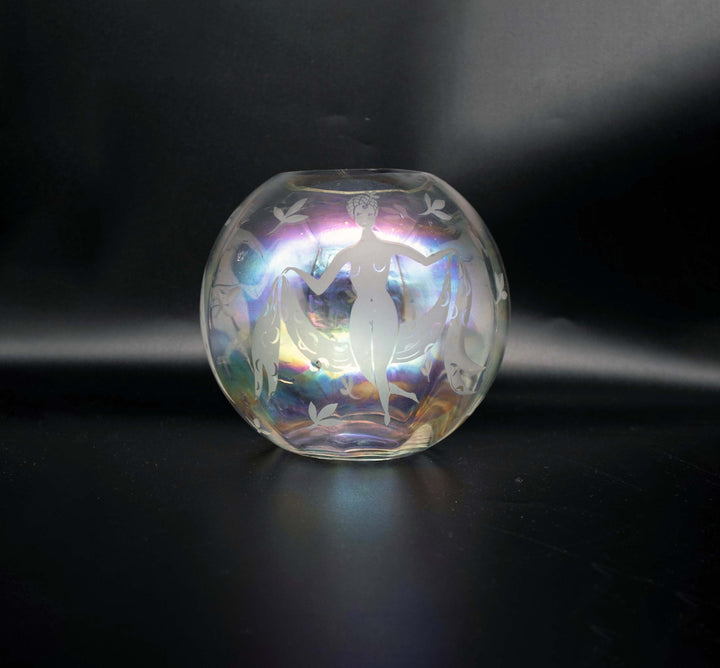 Art Déco Kugelvase „Die drei Grazien“ aus irisierendem Glas, Seitenansicht links