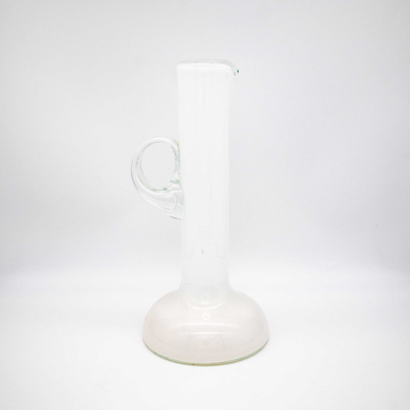 Rein-weiße Vase, Seitenansicht links