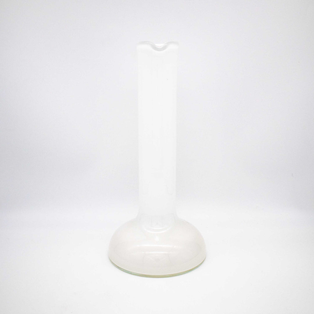 Rein-weiße Vase, Vorderseite