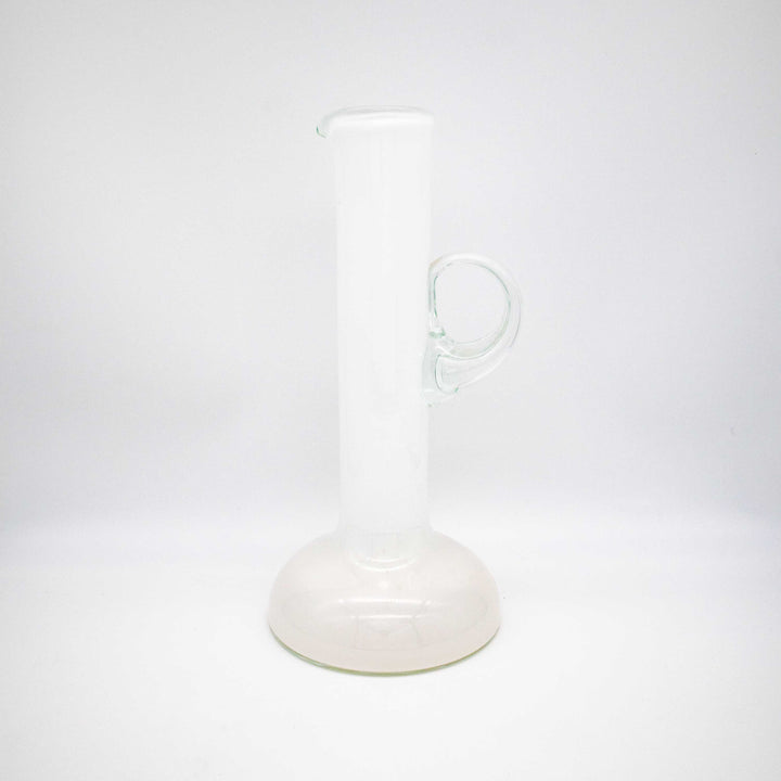 Rein-weiße Vase, Seitenansicht rechts