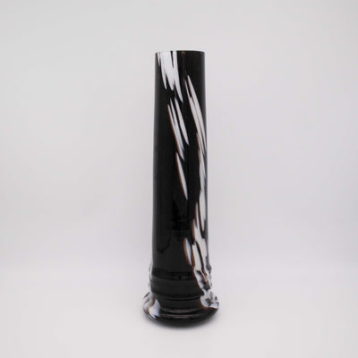 Dunkle Vase mit Marmorierung aus Weißglas, Vorderseite