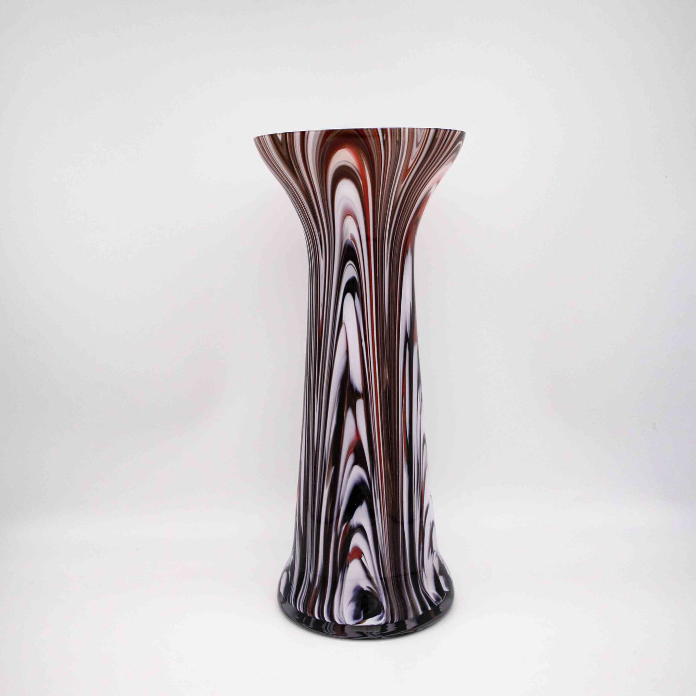 Eindrucksvolle Glas-Vase