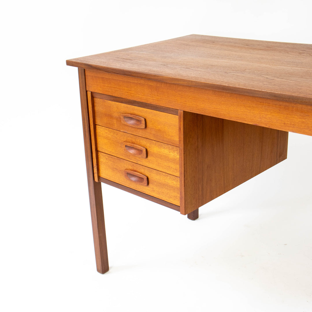 Dänischer Teakschreibtisch Vintage, Detailansicht Schubladen