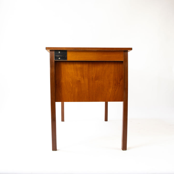 Dänischer Teakschreibtisch Vintage, Seitenansicht rechts