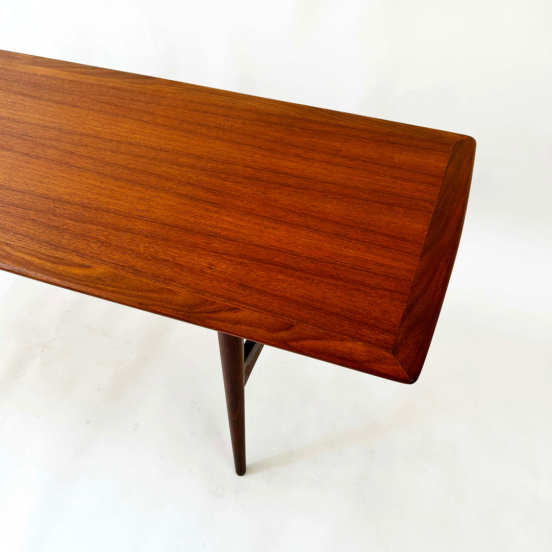 Großer dänischer Teak Couchtisch, Detailansicht Tischplatte
