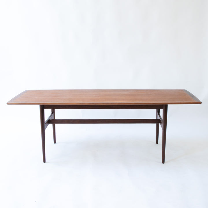 Großer dänischer Teak Couchtisch, Vorderseite