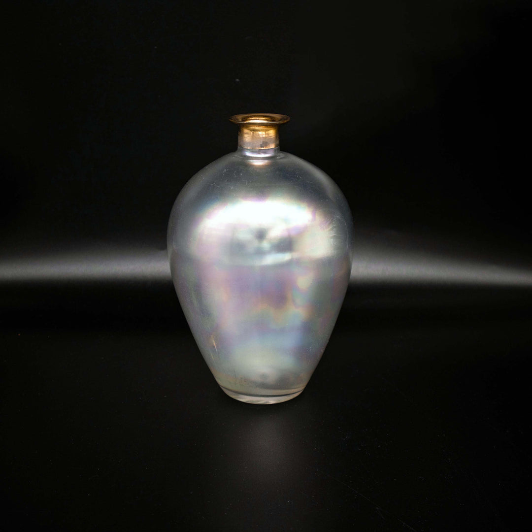 Irisierende Flaschenvase, Vorderseite