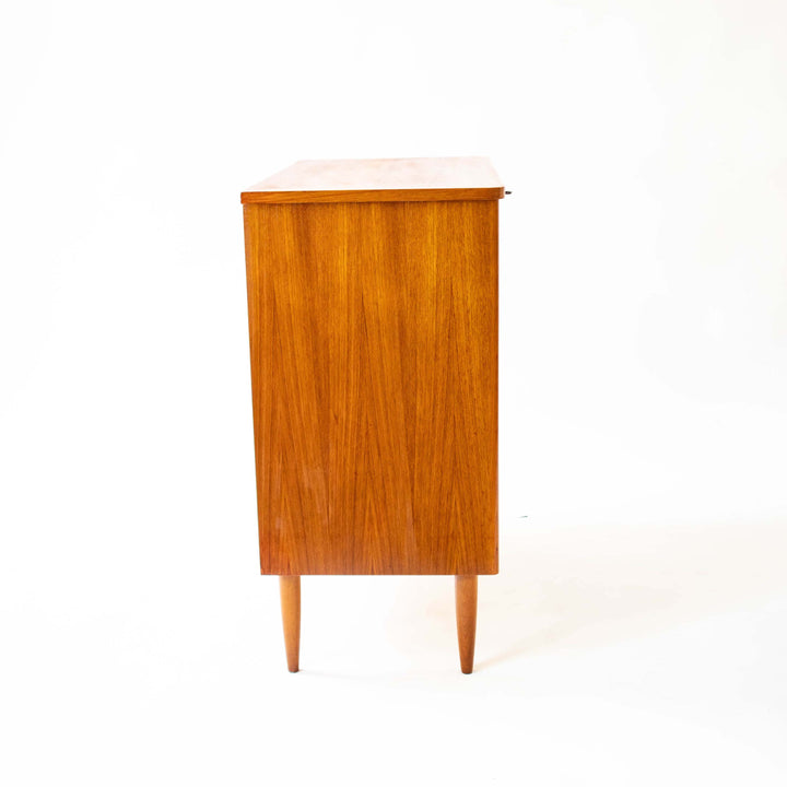 Kommode von SMI Svensk Mobelindustri, Seitenansicht links