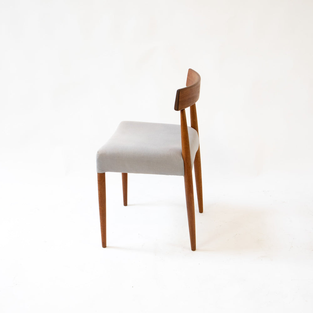 MK 200 Teak Stuhl von Arne Hovmand-Olsen für Mogens Kold, Seitenansicht rechts