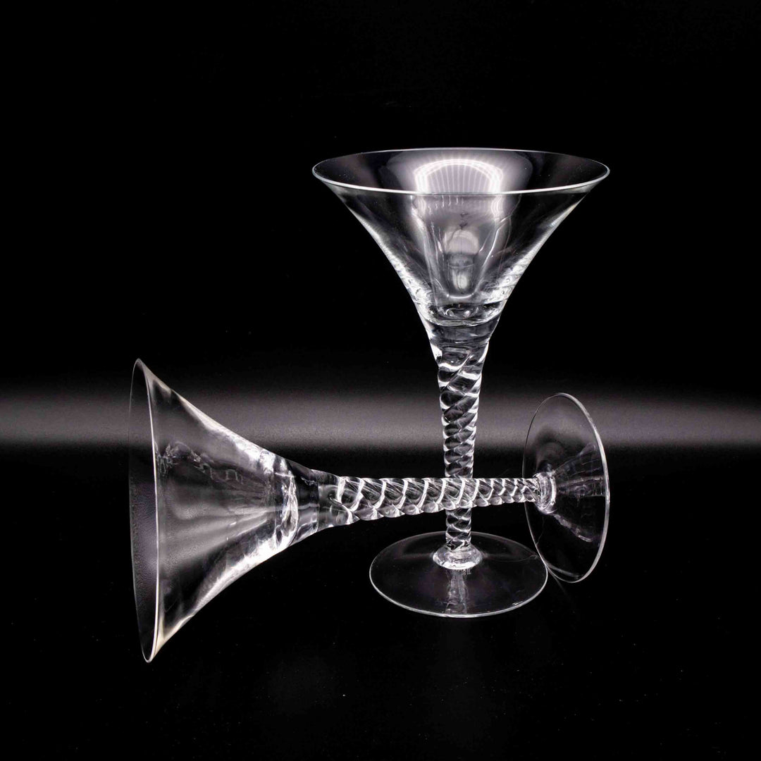 2er Set hochstielige Martini Gläser, arrangiert