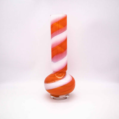 Spiralen Vase von Oberglas, Seitenansicht