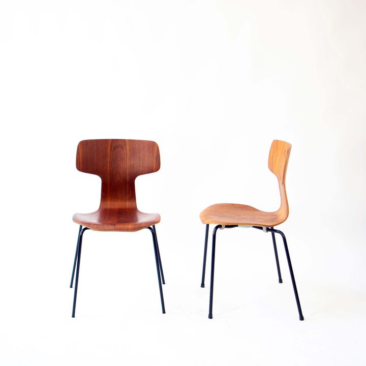Paar Hammer Chairs Modell 3103 von Arne Jacobsen für Fritz Hansen, Vorderseite und Seitenansicht links