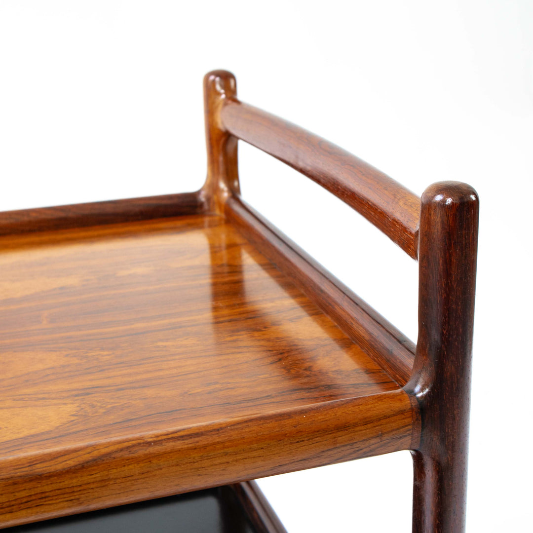 Palisander Servierwagen von Johannes Andersen für Silkeborg, Detailansicht Griffe links