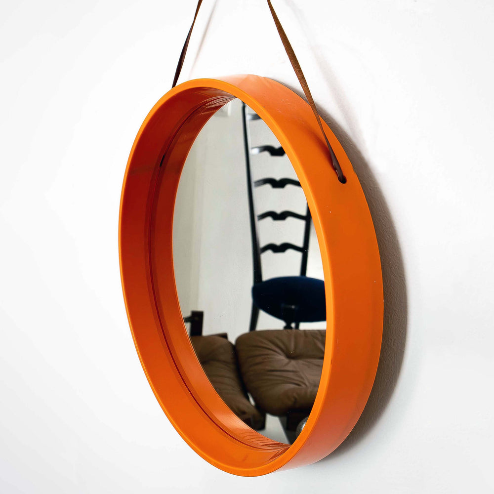 Runder Space-Age Wandspiegel in Orange, Seitenansicht