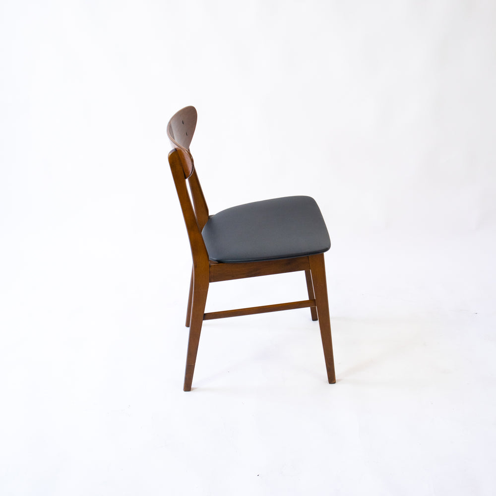 Sessel "Modell 210" von Farstrup Møbler, Seitenansicht links