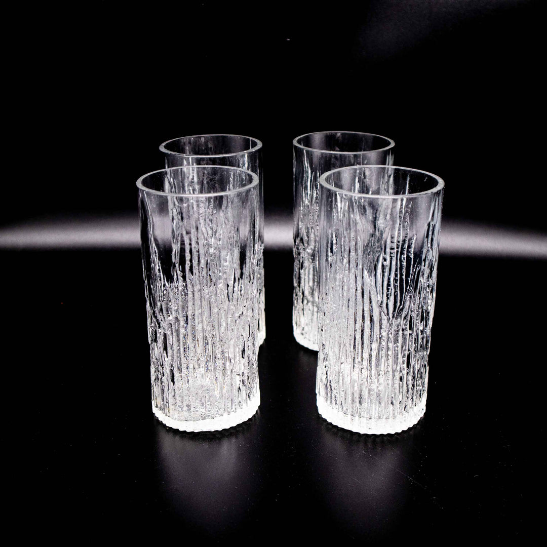 Set aus 4 Stück skandinavischen Strukturgläser, Vorderseite