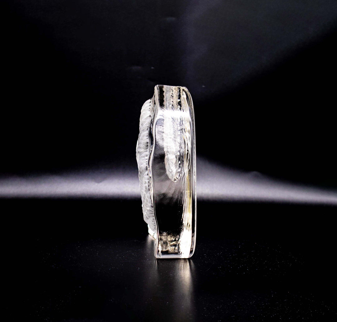 Solifleur Blockvase mit Blattdekor von Walther Glas, Seitenansicht links