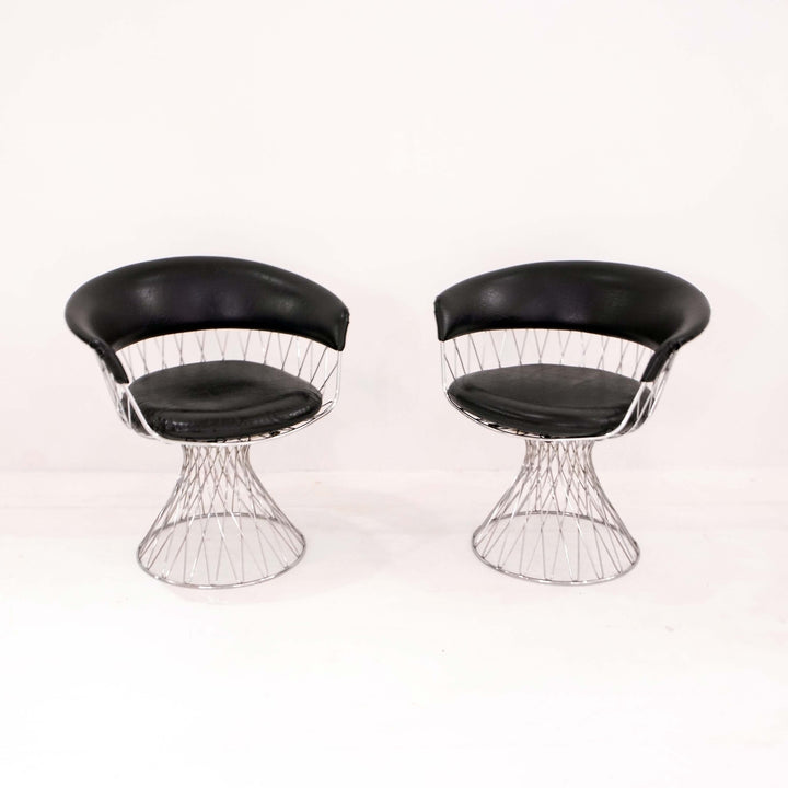 Space Age Bistro Set, Sessel arrangiert