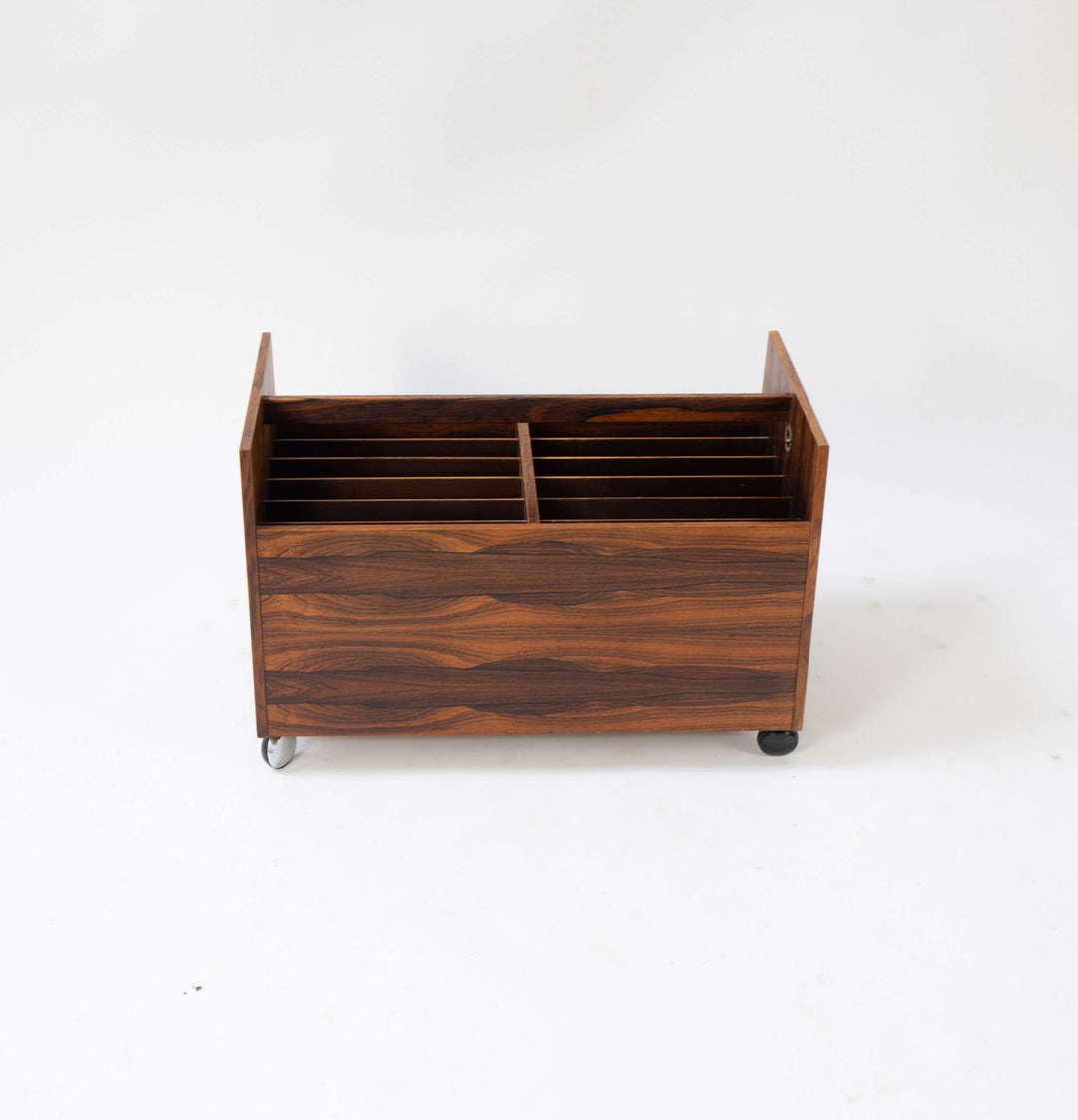 Palisander Schallplattenständer "Scala" von Rolf Hesland für Bruksbo