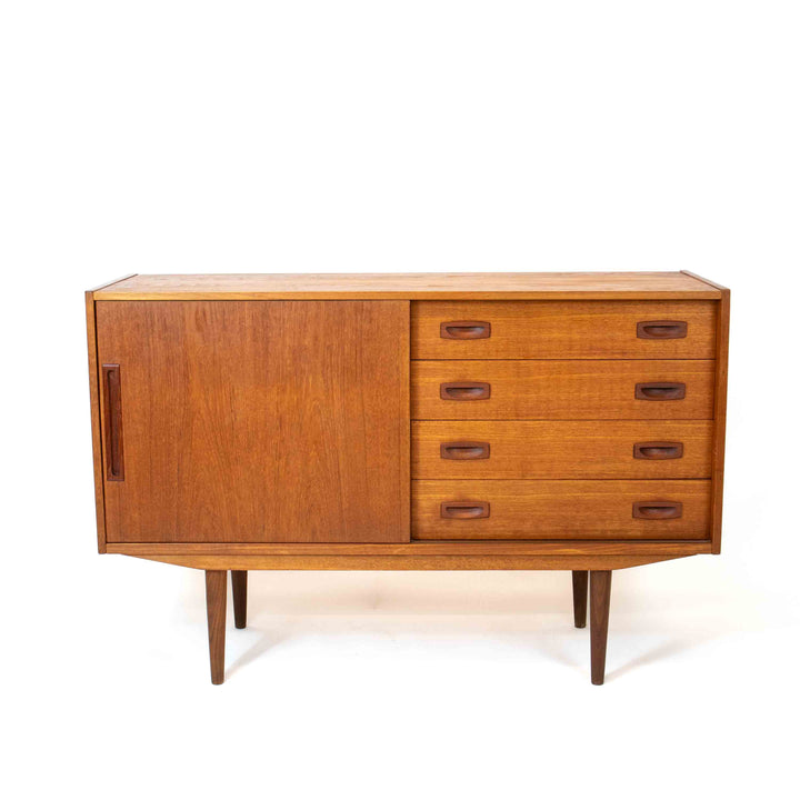 Teak Sideboard von Domino Møbler Denmark, Vorderseite