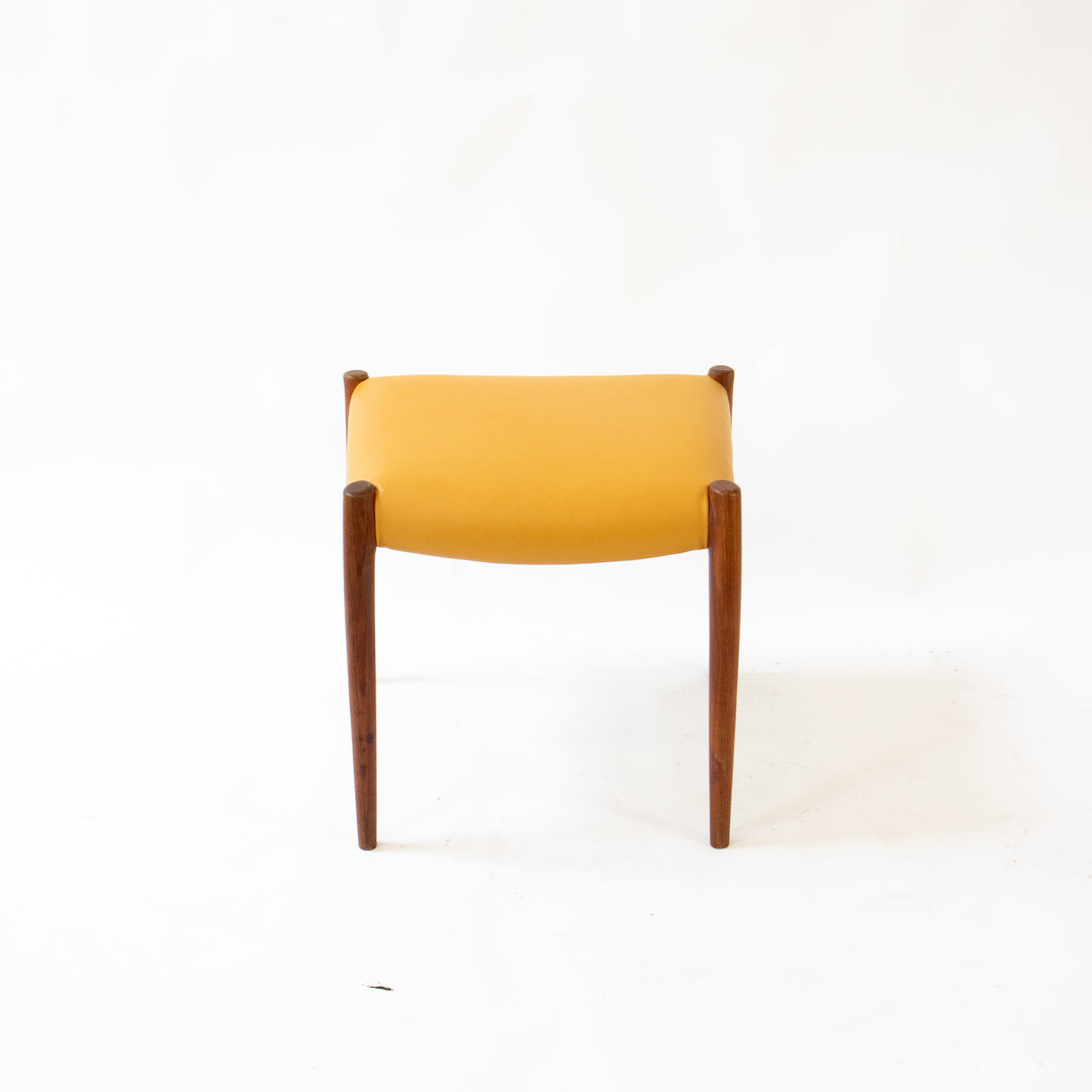 Teakhocker von Niels Otto Møller, Rückseite