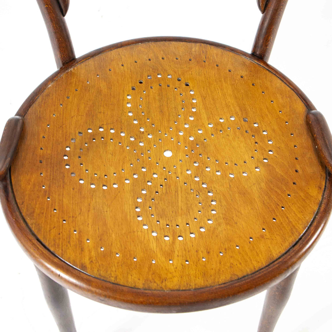 Thonet Armlehnstuhl Nr. 14, Detailansicht, Sitzfläche