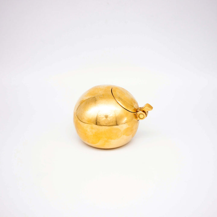 Valenti Kugel-Aschenbecher aus Messing, Seitenansicht links