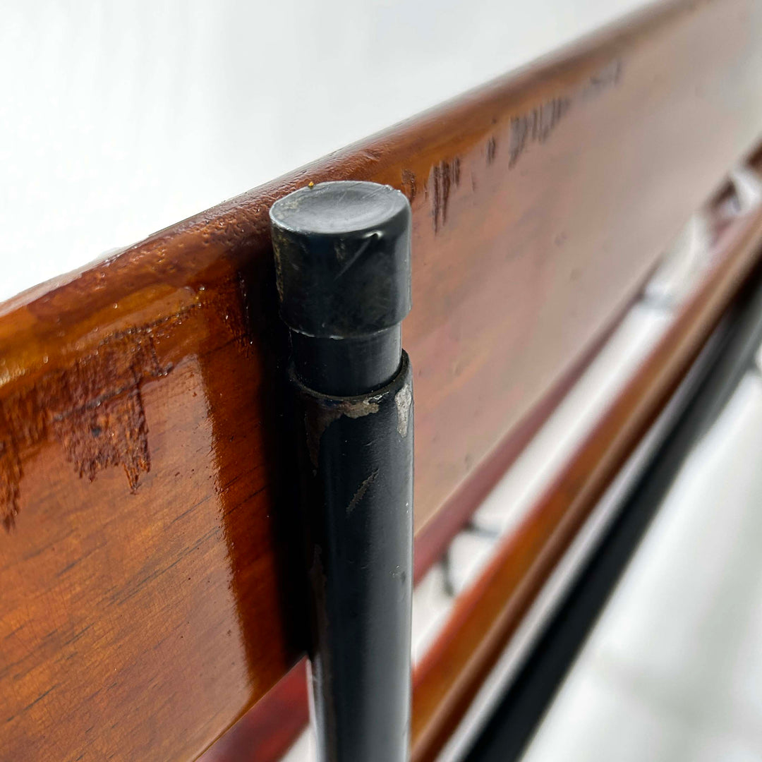 Vintage "Costela" Sofa von Martin Eisler & Carlo Hauner, Detailansicht Holzfehlstelle 3