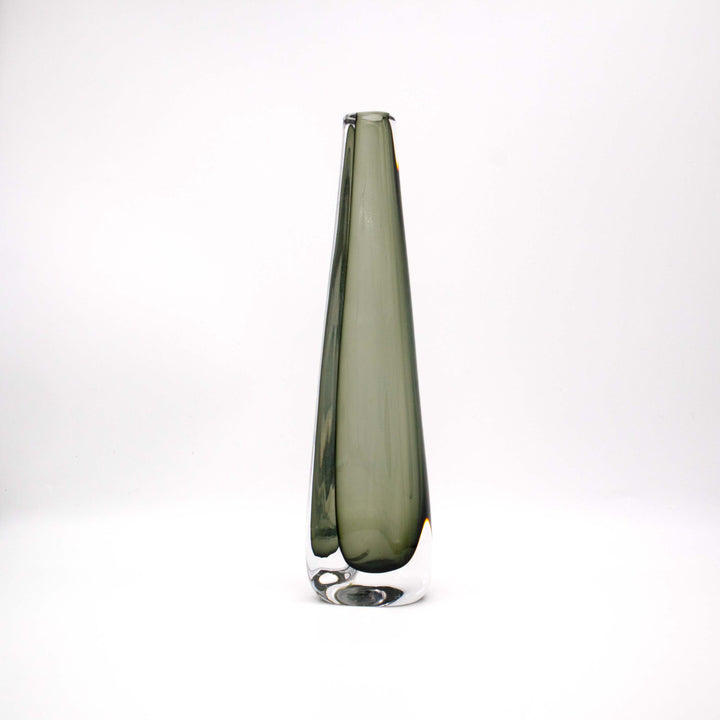 Vintage Dusk Vase von Nils Landberg für Orrefors, leicht schräg stehend