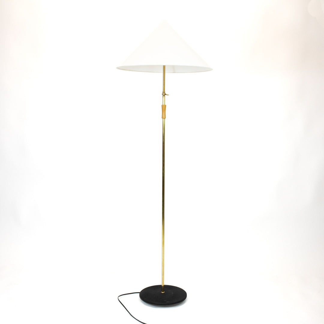 Vintage Elegante Mid Century Stehlampe, Gerade stehend