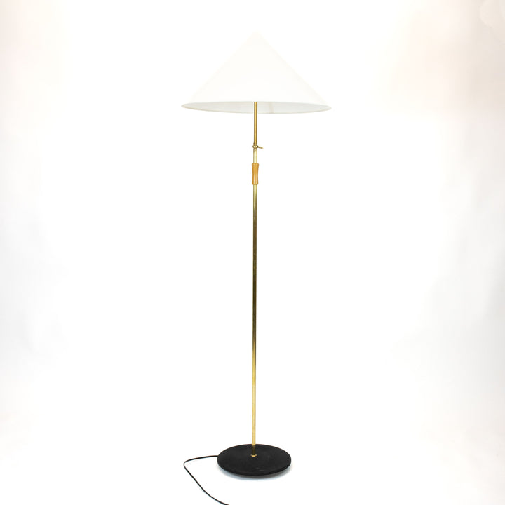 Vintage Elegante Mid Century Stehlampe, Gerade stehend