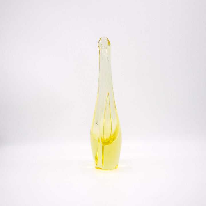 Vintage Gelbe Vase von Miroslav Klinger für Zelezny Brod, Seitenansicht links