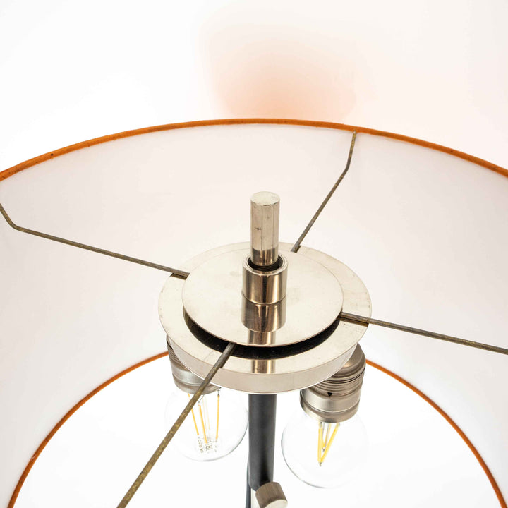Vintage Höhenverstellbare Tischlampe von Staff L 400, Detailansicht Stange